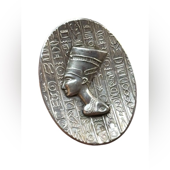 Antique 925 sterling silver Egyptian head with hieroglyphics brooch & pendant - Picture 2 of 3